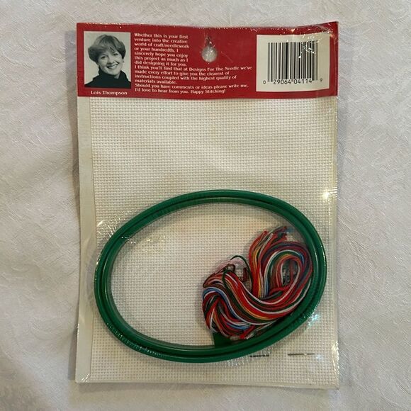 Counted Cross Stitch Kit Christmas Picture Santa Vintage Craft DIY - Picture 4 of 6